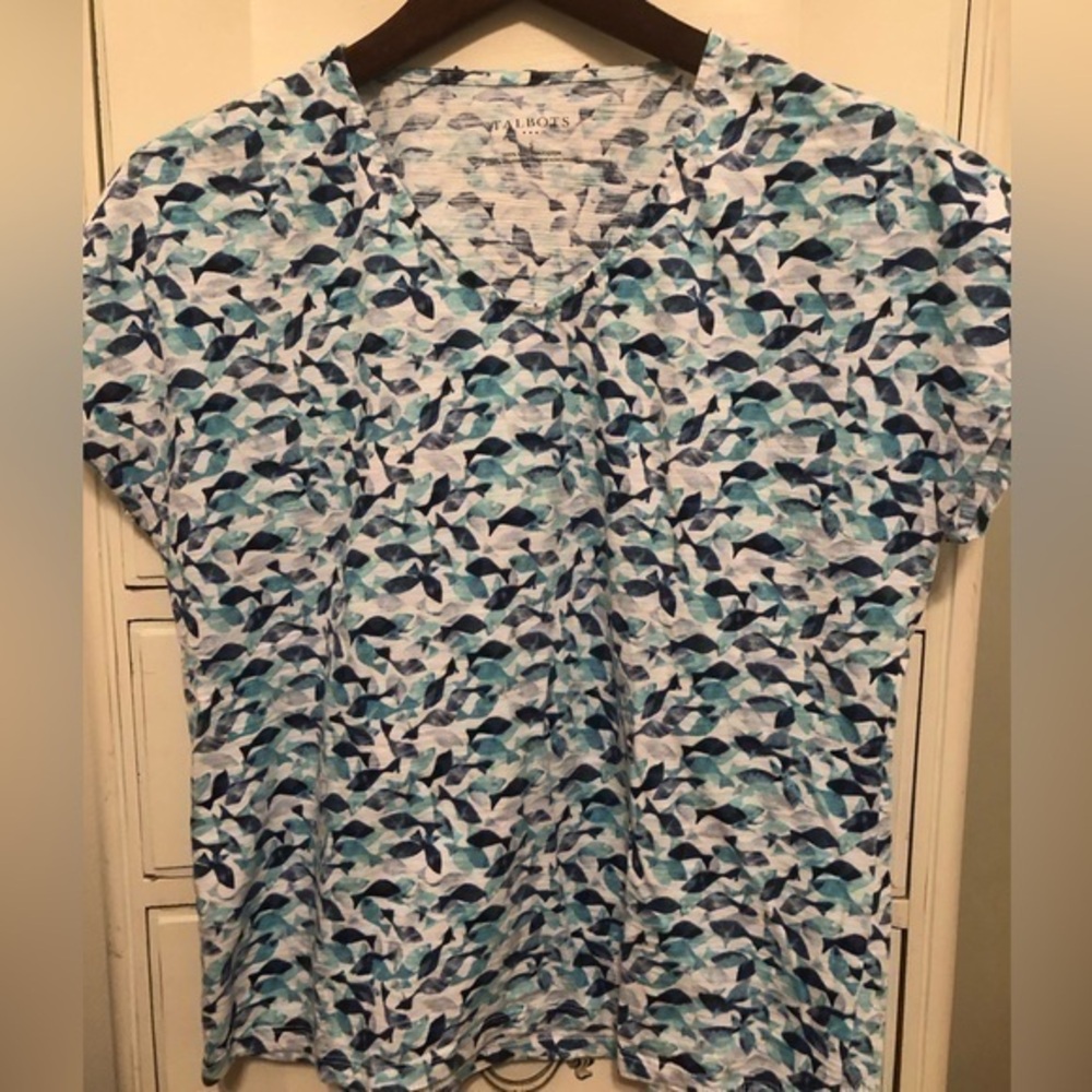 Talbots Summer preppy blue aqua v neck short sleeve top size small